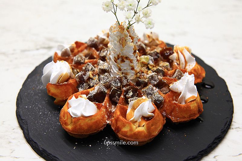 【台北美食】樂野食，西門町超人氣早午餐義大利麵，必吃創意麻糬鬆餅