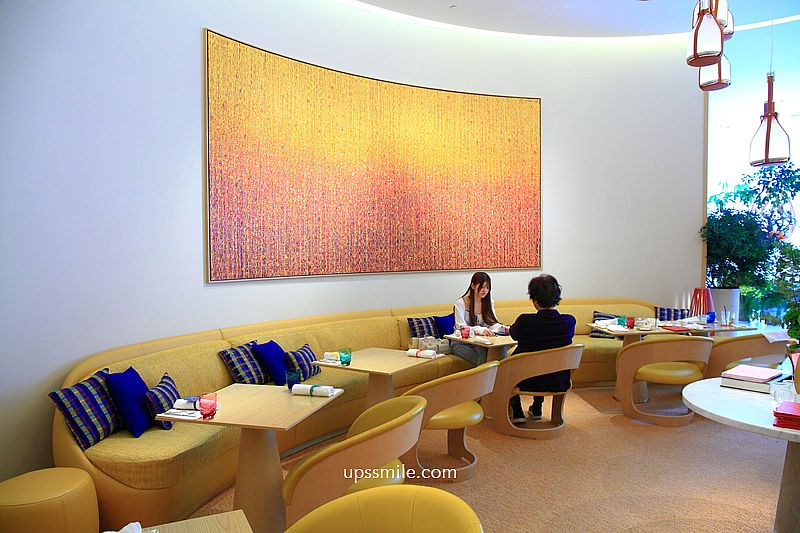 LV大阪御堂筋旗艦店 Le Café V全球首家咖啡廳，化身絕美白色船帆，青木淳操刀設計大阪咖啡廳