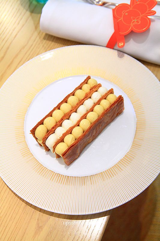 LV大阪御堂筋旗艦店 Le Café V全球首家咖啡廳，化身絕美白色船帆，青木淳操刀設計大阪咖啡廳