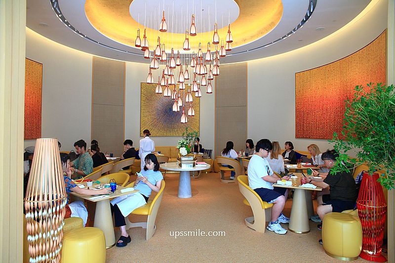 LV大阪御堂筋旗艦店 Le Café V全球首家咖啡廳，化身絕美白色船帆，青木淳操刀設計大阪咖啡廳