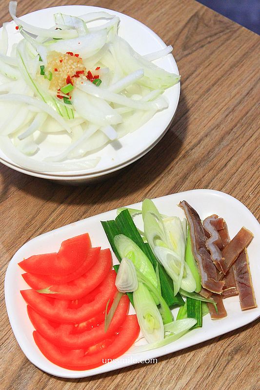 金川石頭火鍋永和竹林店，小紅莓石頭火鍋創始人二代新品牌，永和宵夜美食