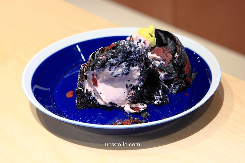 Muhei Bakery 暮黑烘焙，捷運東門站可頌專賣店2026新開幕，台北自家烘焙咖啡廳，磚紅色咖啡廳氛圍