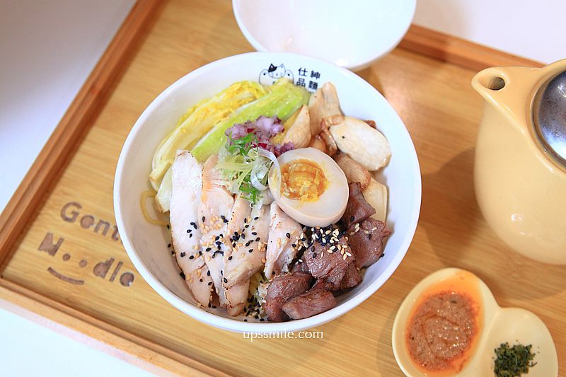 仕紳品麵士林店,士林法式雞湯x創意一麵兩吃,士林美食麵店推薦 仕紳品麵士林店,士林法式雞湯x創意一麵兩吃,士林美食麵店推薦