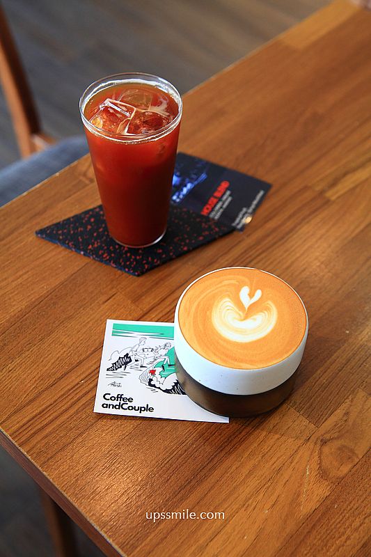 Coffee and Couple 士林站自家烘焙咖啡廳，日式街邊風格工業風咖啡廳，士林肉桂捲推薦