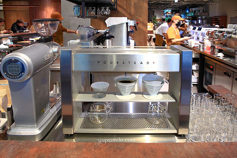 White Mist白霧時光新板傑仕堡門市，路易莎旗下新品牌，200坪複合式空間不限時早午餐咖啡廳