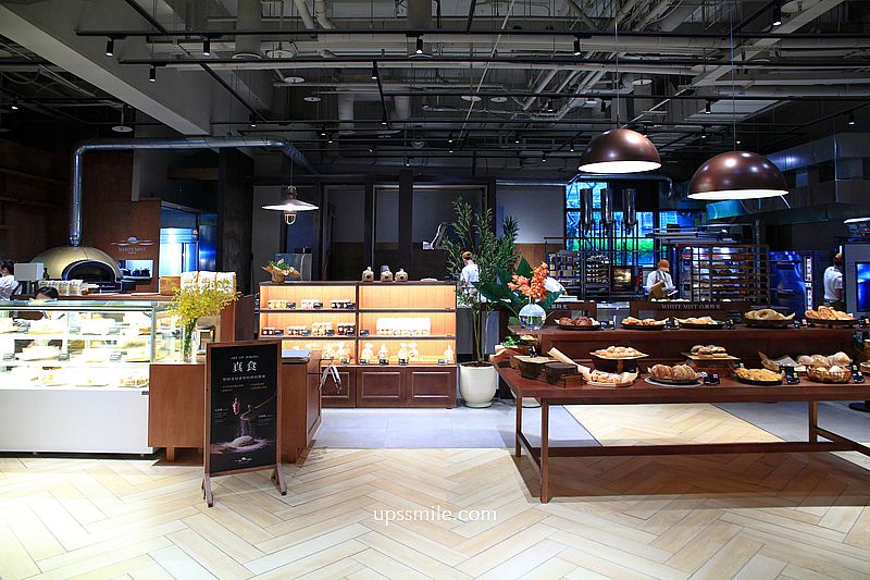 White Mist白霧時光新板傑仕堡門市，路易莎旗下新品牌，200坪複合式空間不限時早午餐咖啡廳