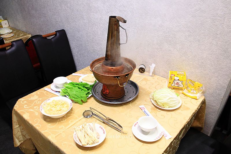 行天宮站美食【唐宮蒙古烤肉酸菜白肉餐廳】台北吃到飽餐廳推薦 行天宮站美食【唐宮蒙古烤肉酸菜白肉餐廳】台北吃到飽餐廳推薦