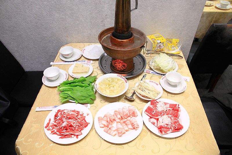 行天宮站美食【唐宮蒙古烤肉酸菜白肉餐廳】台北吃到飽餐廳推薦 行天宮站美食【唐宮蒙古烤肉酸菜白肉餐廳】台北吃到飽餐廳推薦