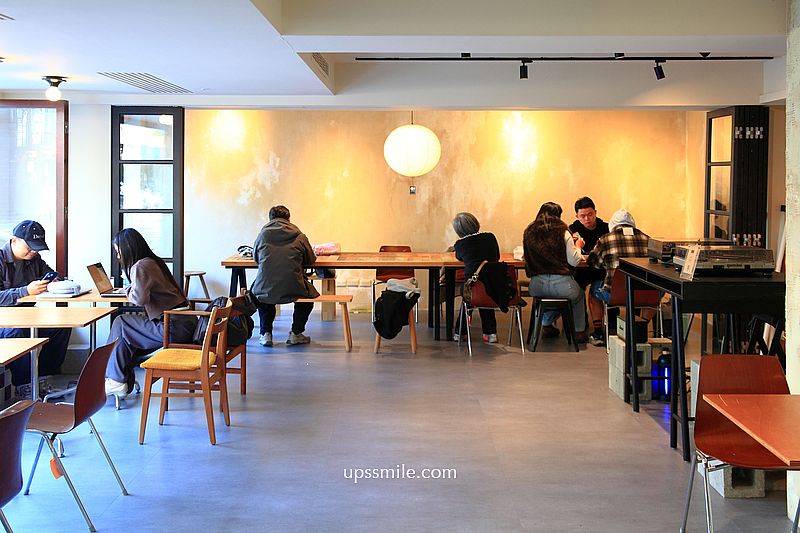 222 Taipei 咖啡，台北早午餐咖啡廳，2026新開幕捷運中山國中站自家烘焙咖啡廳