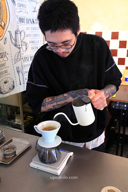 222 Taipei 咖啡，台北早午餐咖啡廳，2026新開幕捷運中山國中站自家烘焙咖啡廳