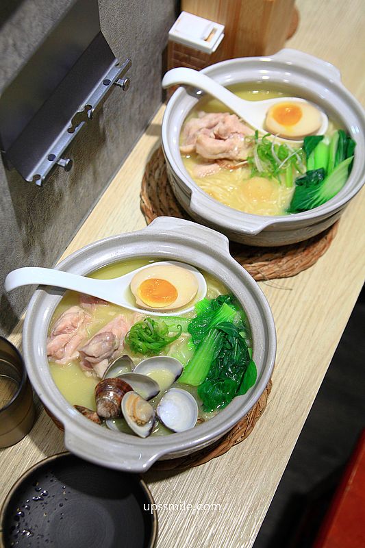 王公館鶏湯麵，師大美食必吃，台北雞湯銷魂好吃，黃金雞湯拉麵專賣店