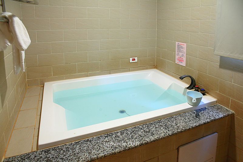 北投【美代溫泉飯店】，北投平價溫泉雙人湯屋平日540元，北投唯一雙泉質青磺泉和白磺泉2種泉質