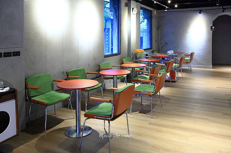 KINU Cafe (無提供訂位) 台北柴犬咖啡廳，新開幕2026捷運東門站寵物友善咖啡廳