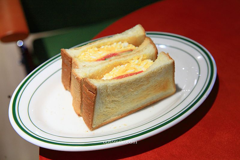 KINU Cafe (無提供訂位) 台北柴犬咖啡廳，新開幕2026捷運東門站寵物友善咖啡廳