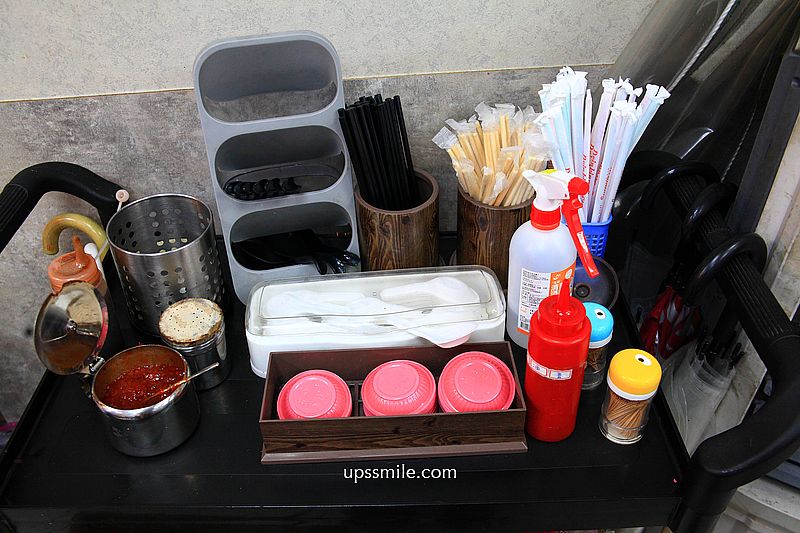 一碗小肥羊中和，中和黑金滷肉飯推薦，台北好喝羊肉專賣店，帶皮羊肉湯必吃