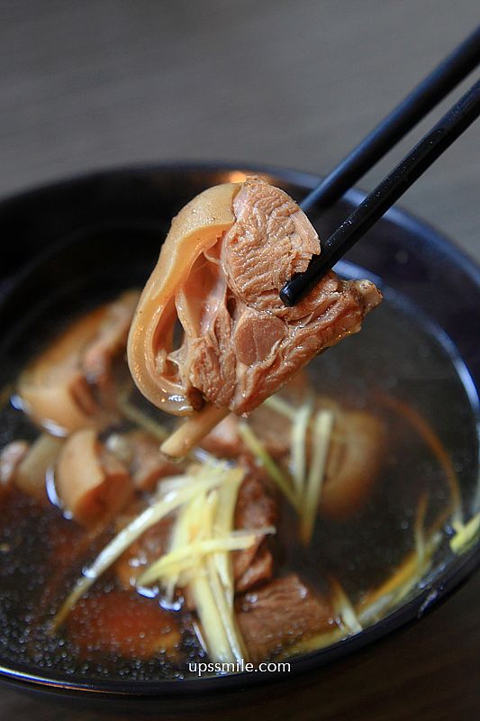 一碗小肥羊中和，中和黑金滷肉飯推薦，台北好喝羊肉專賣店，帶皮羊肉湯必吃