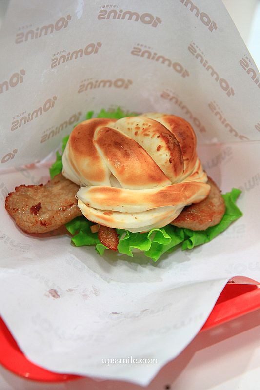 10MINS 台式早食，捷運松江南京站早午餐推薦，台北好吃芋泥肉鬆油條與台式炒麵