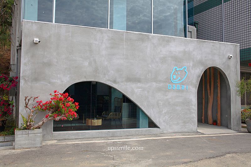 大白咖啡DABAI CAFE，南投魚池秘境咖啡廳，南投老宅改造清水模景觀咖啡廳，好絕美