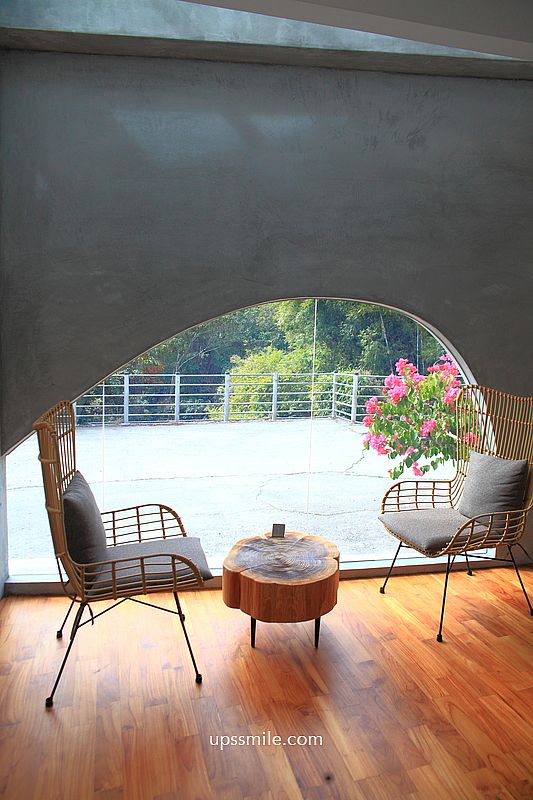 大白咖啡DABAI CAFE，南投魚池秘境咖啡廳，南投老宅改造清水模景觀咖啡廳，好絕美