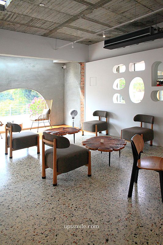 大白咖啡DABAI CAFE，南投魚池秘境咖啡廳，南投老宅改造清水模景觀咖啡廳，好絕美