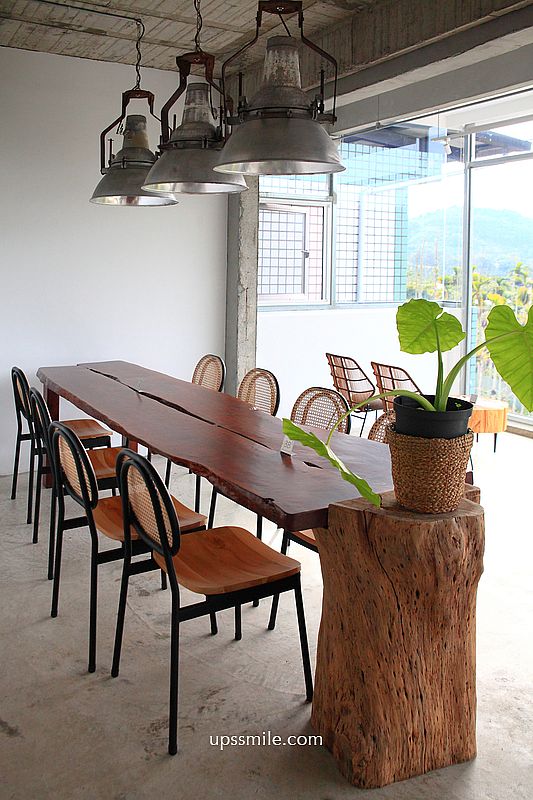 大白咖啡DABAI CAFE，南投魚池秘境咖啡廳，南投老宅改造清水模景觀咖啡廳，好絕美