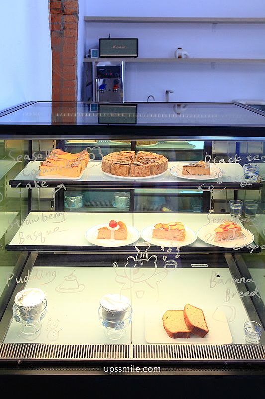 大白咖啡DABAI CAFE，南投魚池秘境咖啡廳，南投老宅改造清水模景觀咖啡廳，好絕美