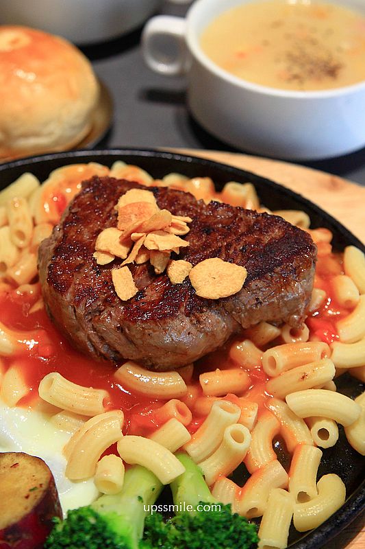 【桃園中壢青埔】300° STEAK 青埔店,神等級好吃桃園牛排櫻桃鴨推薦,青埔平價牛排推薦 【桃園中壢青埔】300° STEAK 青埔店,神等級好吃桃園牛排櫻桃鴨推薦,青埔平價牛排推薦