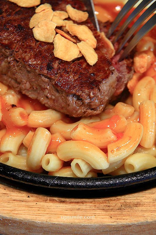 【桃園中壢青埔】300° STEAK 青埔店，神等級好吃桃園牛排櫻桃鴨推薦，青埔平價牛排推薦