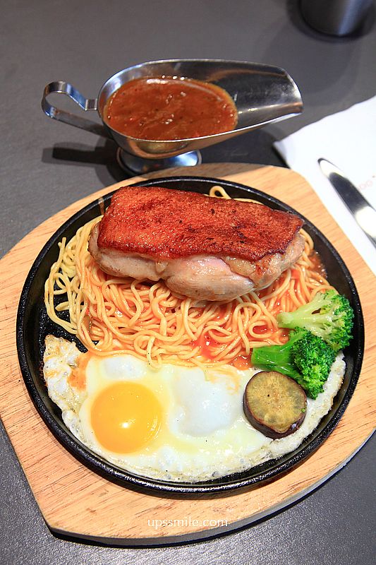 【桃園中壢青埔】300° STEAK 青埔店,神等級好吃桃園牛排櫻桃鴨推薦,青埔平價牛排推薦 【桃園中壢青埔】300° STEAK 青埔店,神等級好吃桃園牛排櫻桃鴨推薦,青埔平價牛排推薦