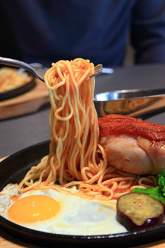 【桃園中壢青埔】300° STEAK 青埔店,神等級好吃桃園牛排櫻桃鴨推薦,青埔平價牛排推薦 【桃園中壢青埔】300° STEAK 青埔店,神等級好吃桃園牛排櫻桃鴨推薦,青埔平價牛排推薦