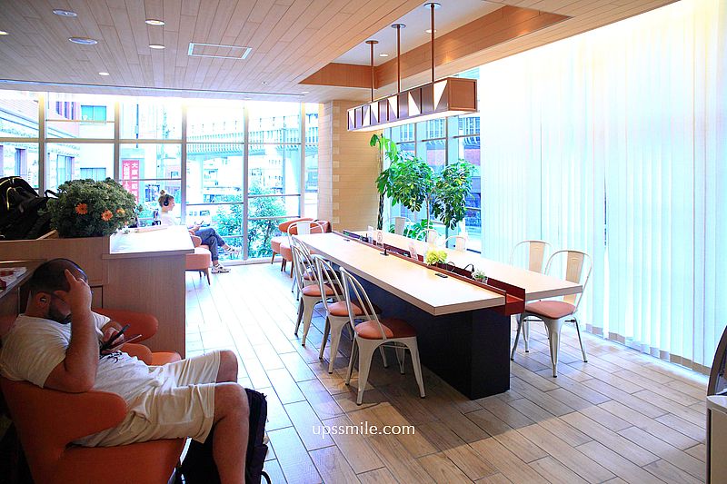 大阪難波站前相鐵FRESA INN飯店，大阪住宿，大阪難波住宿推薦走2分鐘，10分鐘到道頓堀心齋橋