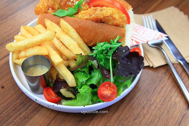 台中摩登復古風早午餐咖啡廳【Celaffee Cafe】向上市場自家烘焙咖啡廳改裝超美