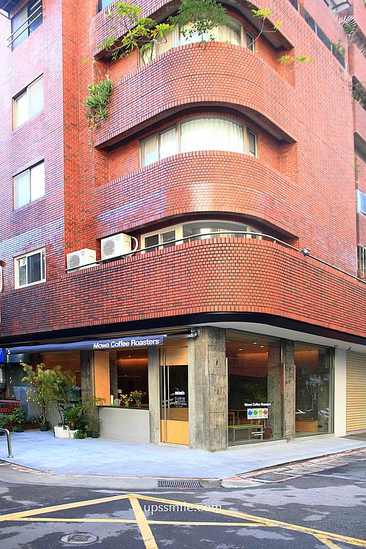 Mowa Coffee Roasters，雙連站新開幕韓系咖啡廳，台北自家烘焙咖啡廳與酸種吐司