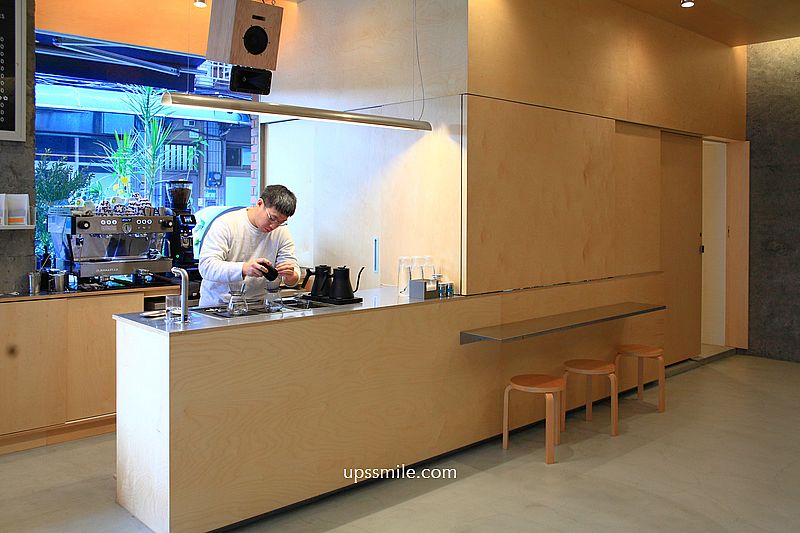 Mowa Coffee Roasters，雙連站新開幕韓系咖啡廳，台北自家烘焙咖啡廳與酸種吐司