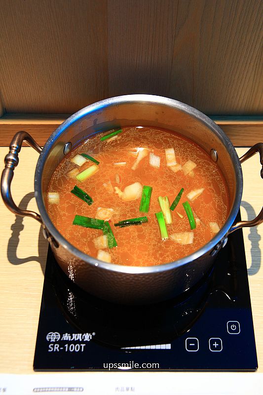 壹之壹日式鍋物板橋店，捷運江子翠板橋火鍋推薦，必吃爆香石頭火鍋與蒜香蛤蠣鍋