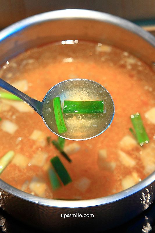 壹之壹日式鍋物板橋店，捷運江子翠板橋火鍋推薦，必吃爆香石頭火鍋與蒜香蛤蠣鍋