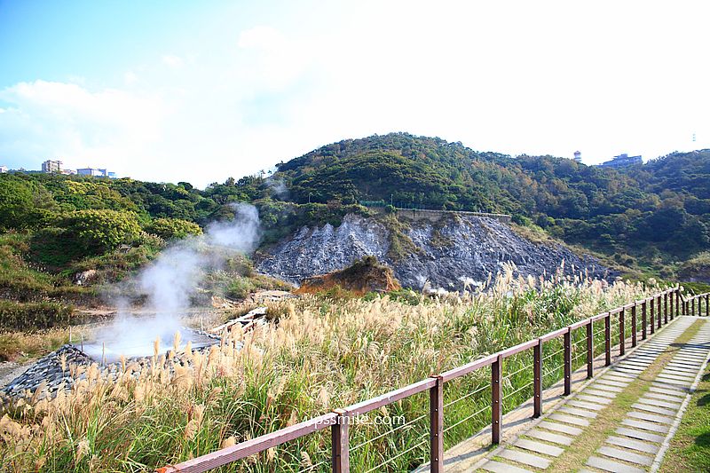 台北北投景點【硫磺谷遊憩區】北投免費泡腳，免門票硫磺谷溫泉泡腳池