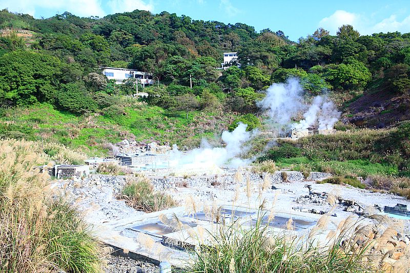 台北北投景點【硫磺谷遊憩區】北投免費泡腳，免門票硫磺谷溫泉泡腳池