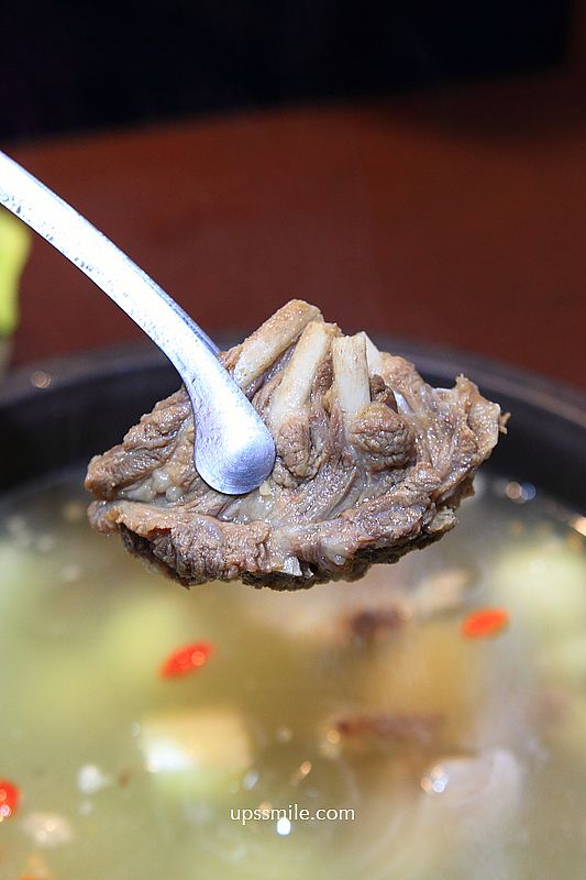 台中羊肉爐【阿誌蔬菜羊肉爐】本土溫體羊肉,台中菜心羊清甜湯底推薦 台中羊肉爐【阿誌蔬菜羊肉爐】本土溫體羊肉,台中菜心羊清甜湯底推薦