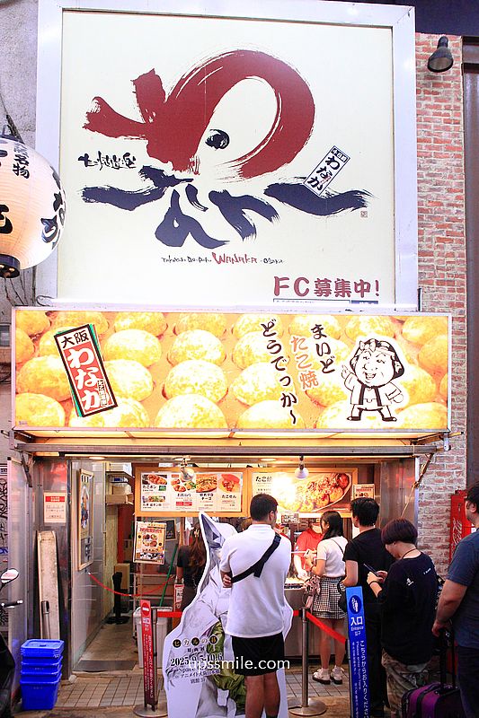 大阪章魚燒【章魚燒道樂Wanaka難波店】難波美食必吃，傳承50年老字號章魚燒