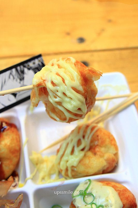 大阪章魚燒【章魚燒道樂Wanaka難波店】難波美食必吃，傳承50年老字號章魚燒