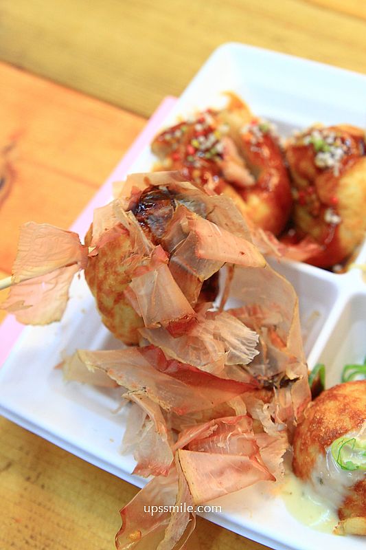 大阪章魚燒【章魚燒道樂Wanaka難波店】難波美食必吃，傳承50年老字號章魚燒