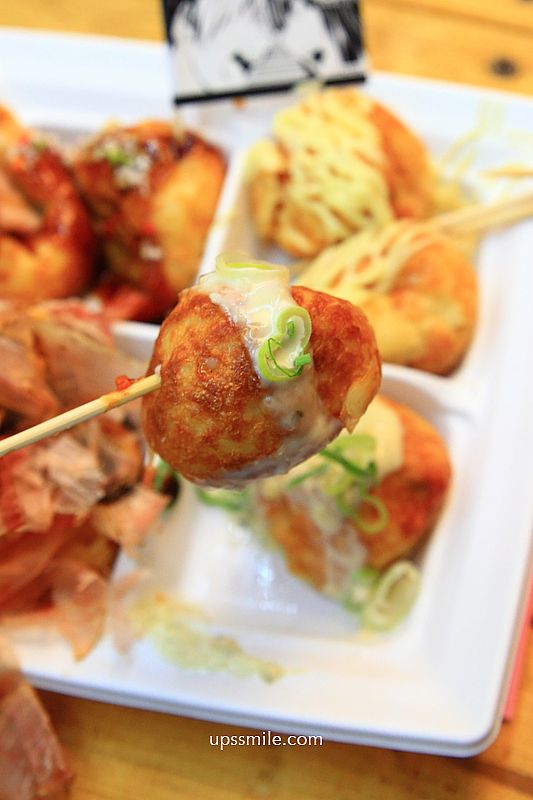 大阪章魚燒【章魚燒道樂Wanaka難波店】難波美食必吃，傳承50年老字號章魚燒