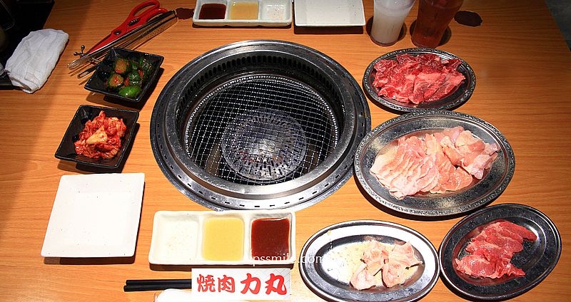 燒肉力丸道頓堀店，大阪和牛燒肉吃到飽推薦，跑跑人旁的道頓堀美食