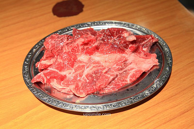 燒肉力丸道頓堀店，大阪和牛燒肉吃到飽推薦，跑跑人旁的道頓堀美食