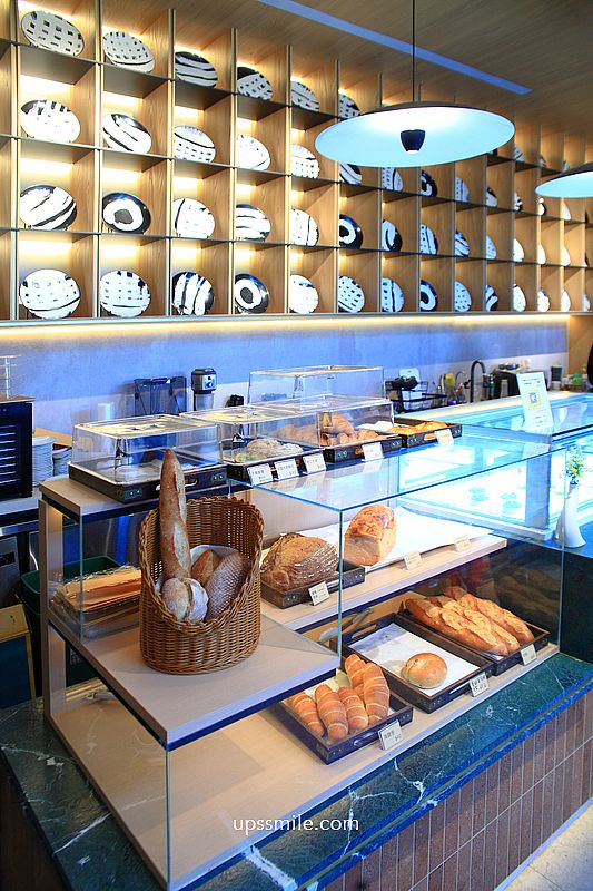 萃99’Caffee新農旗艦店，桃園楊梅玻璃屋義式料理咖啡廳，複合式經營烘焙麵包店