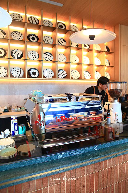 萃99’Caffee新農旗艦店，桃園楊梅玻璃屋義式料理咖啡廳，複合式經營烘焙麵包店