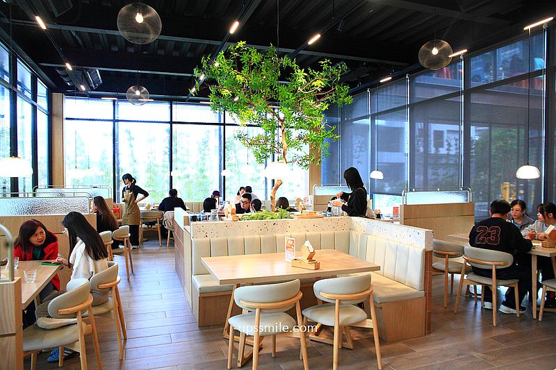 萃99’Caffee新農旗艦店，桃園楊梅玻璃屋義式料理咖啡廳，複合式經營烘焙麵包店