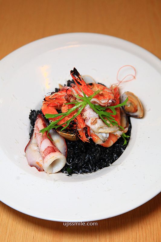 萃99’Caffee新農旗艦店，桃園楊梅玻璃屋義式料理咖啡廳，複合式經營烘焙麵包店