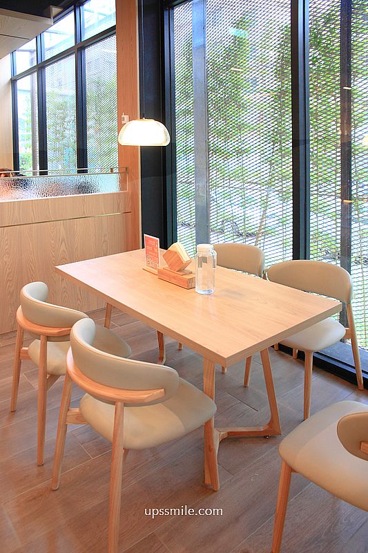 萃99’Caffee新農旗艦店，桃園楊梅玻璃屋義式料理咖啡廳，複合式經營烘焙麵包店